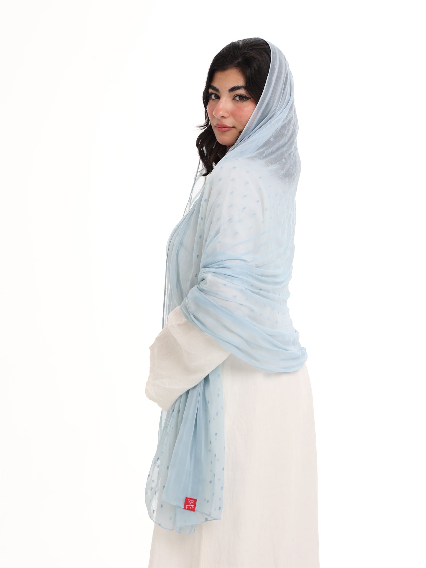 LN01_03 شيله مطرزة زرقاء عريضة - شيلة من شيله Shailah.ae