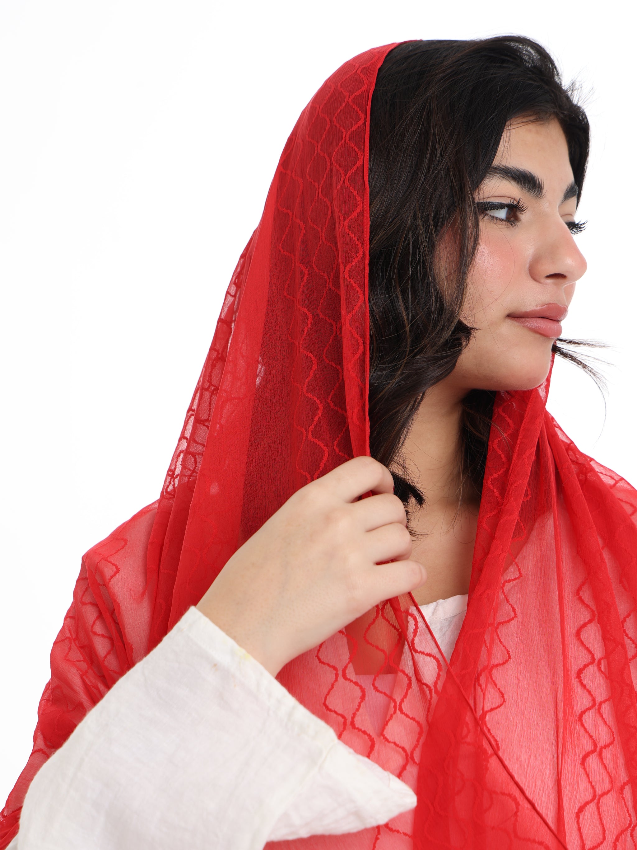 WG1_01 شيله مطرزة حمراء عريضة - شيلة من شيله Shailah.ae