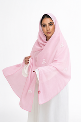 AI-MODEL-RENDER DK4-07 — صورة توضيحية للشكل عند اللبس