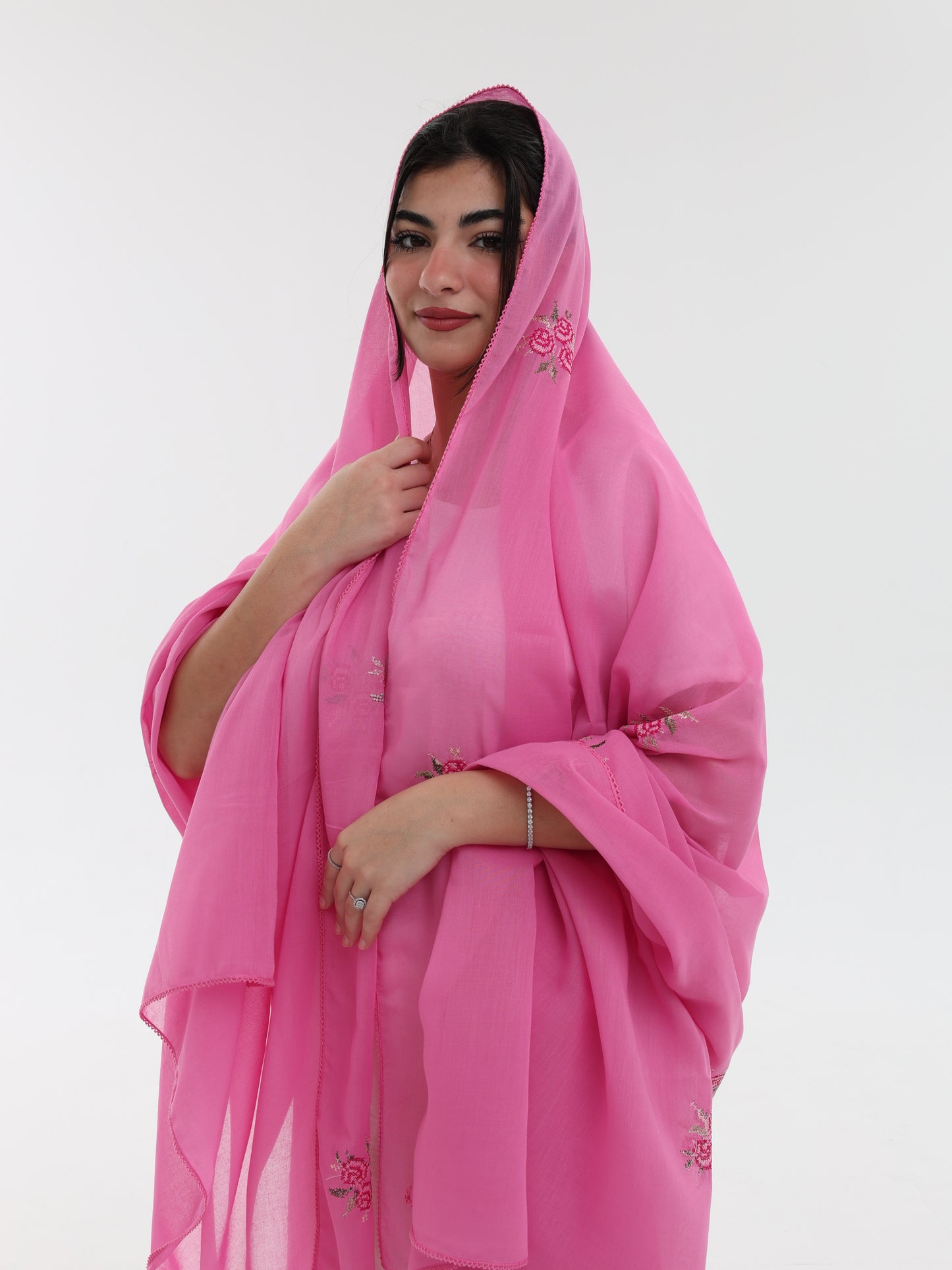 RM1-07 شيلة بيت عريضة جوري روز منثرات - شيلة من شيله Shailah.ae