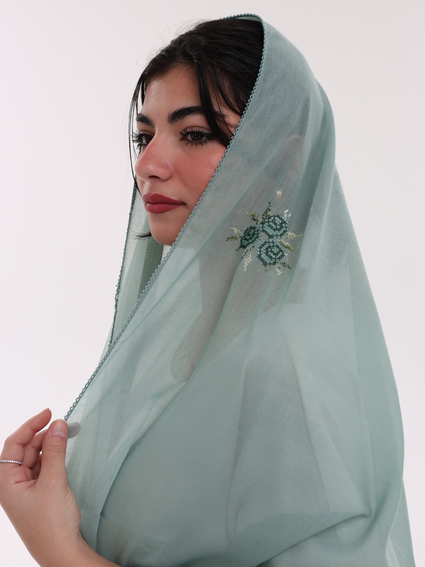 RM1-11 شيلة بيت عريضة جوري روز منثرات