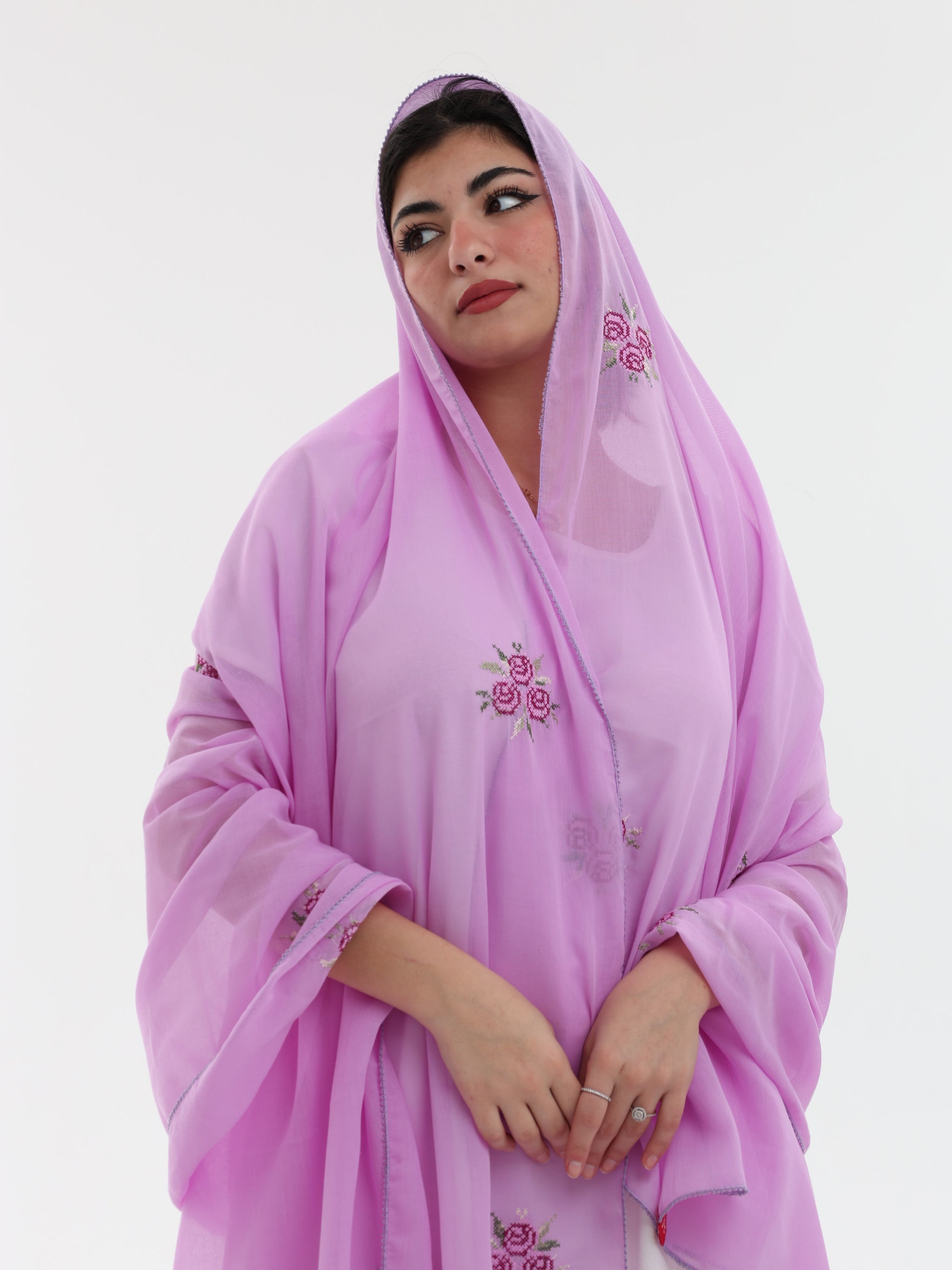 RM1-12 شيلة بيت عريضة جوري روز منثرات - شيلة من شيله Shailah.ae