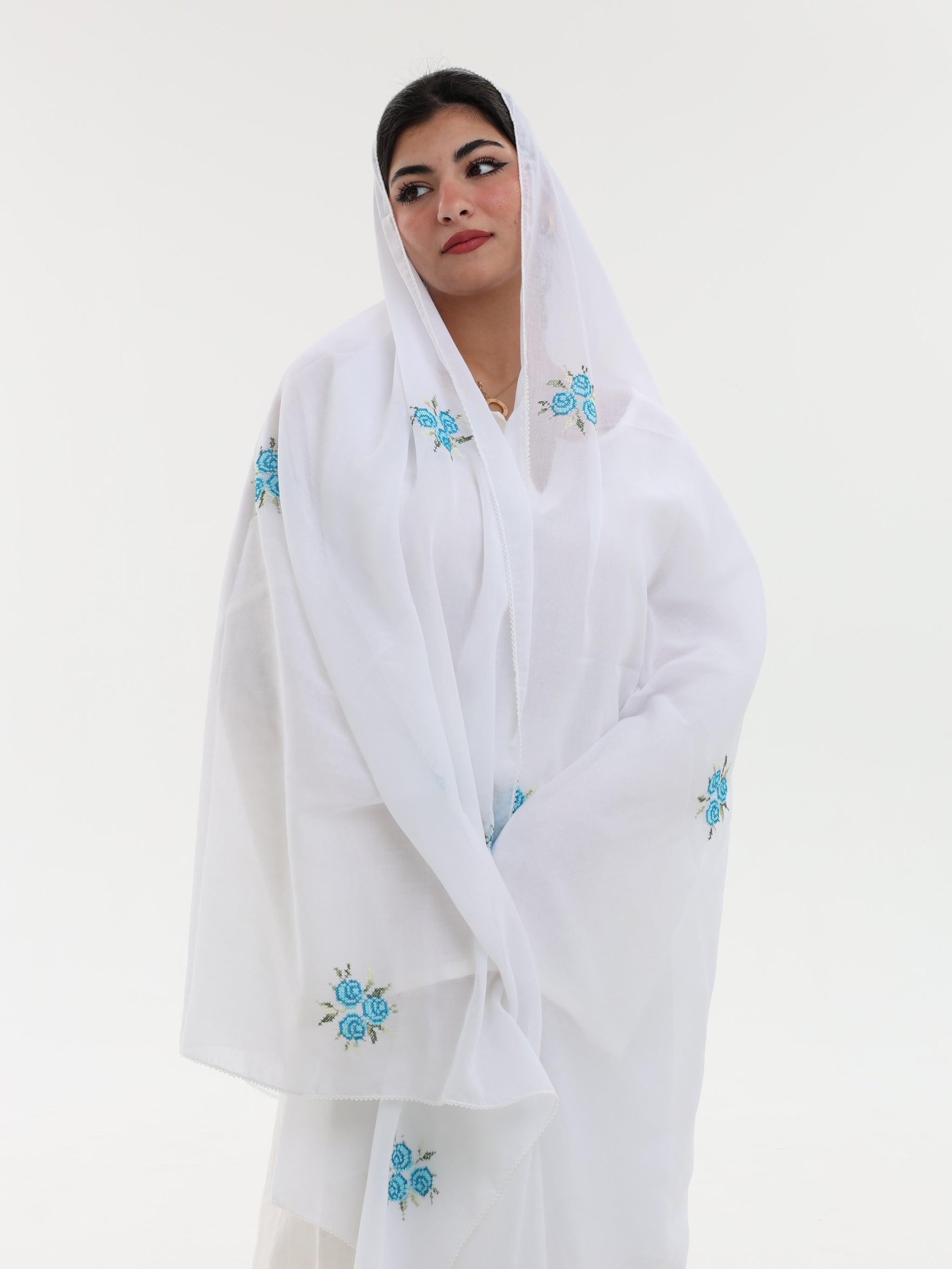 RM1-17 شيلة بيت عريضة جوري روز منثرات - شيلة من شيله Shailah.ae