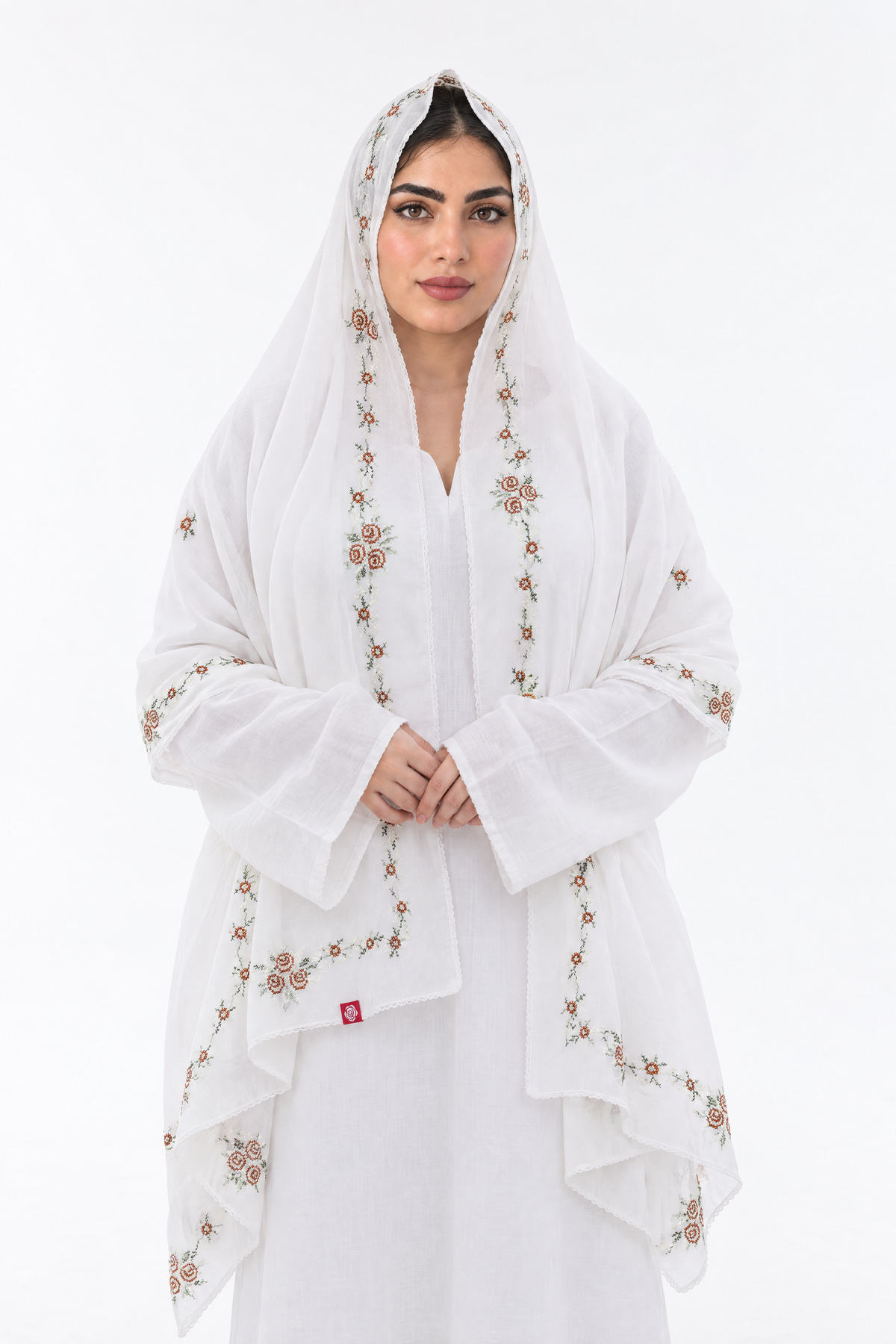 AI-MODEL-RENDER RZ6-23 — صورة توضيحية للشكل عند اللبس