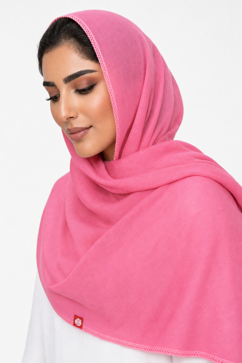 AI-MODEL-RENDER SD6-201 — صورة توضيحية للشكل عند اللبس