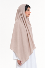 AI-MODEL-RENDER SD6-206 — صورة توضيحية للشكل عند اللبس