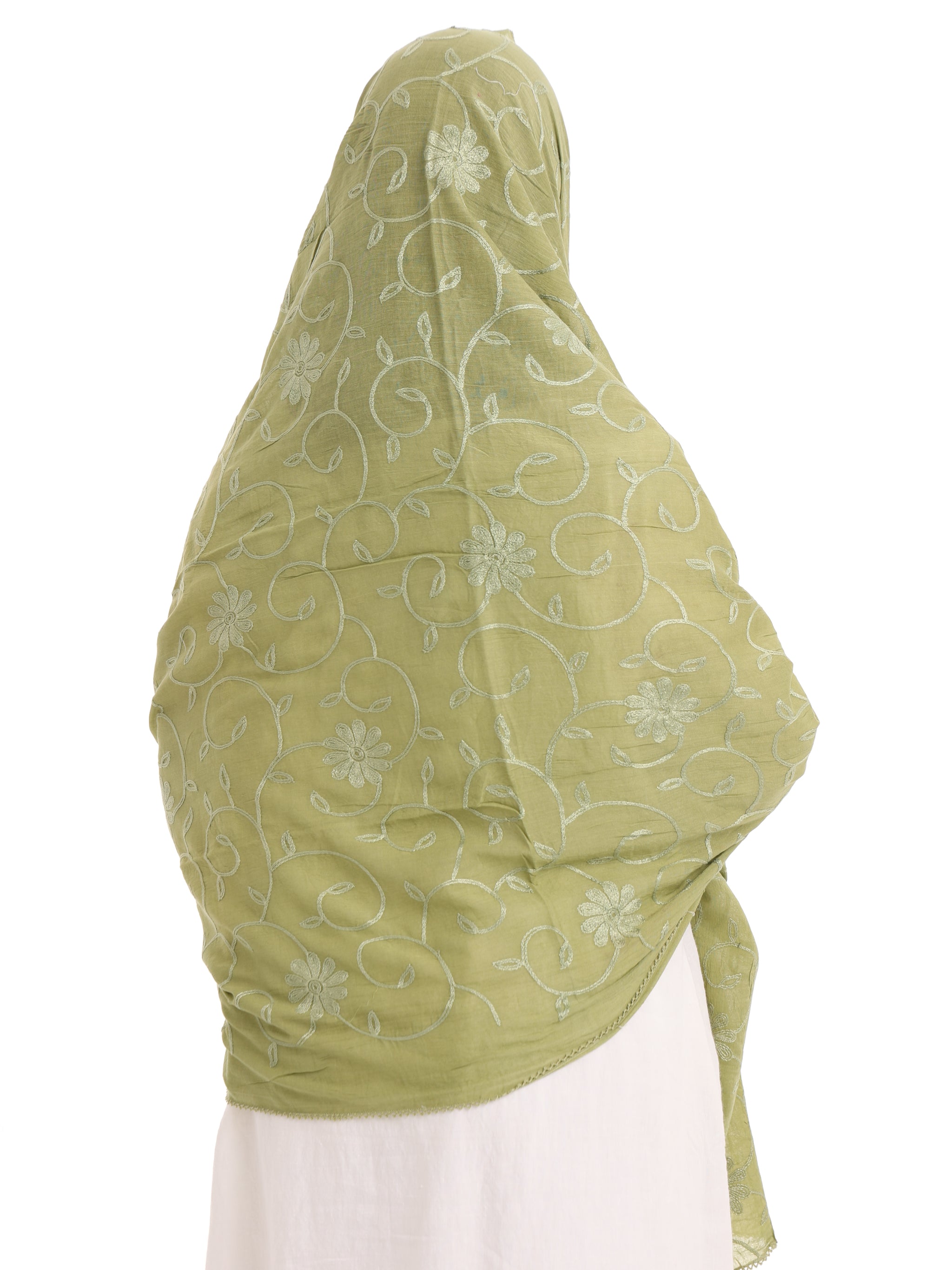 TR1_12 شيله مطرزة خضراء عريضة - شيلة من شيله Shailah.ae