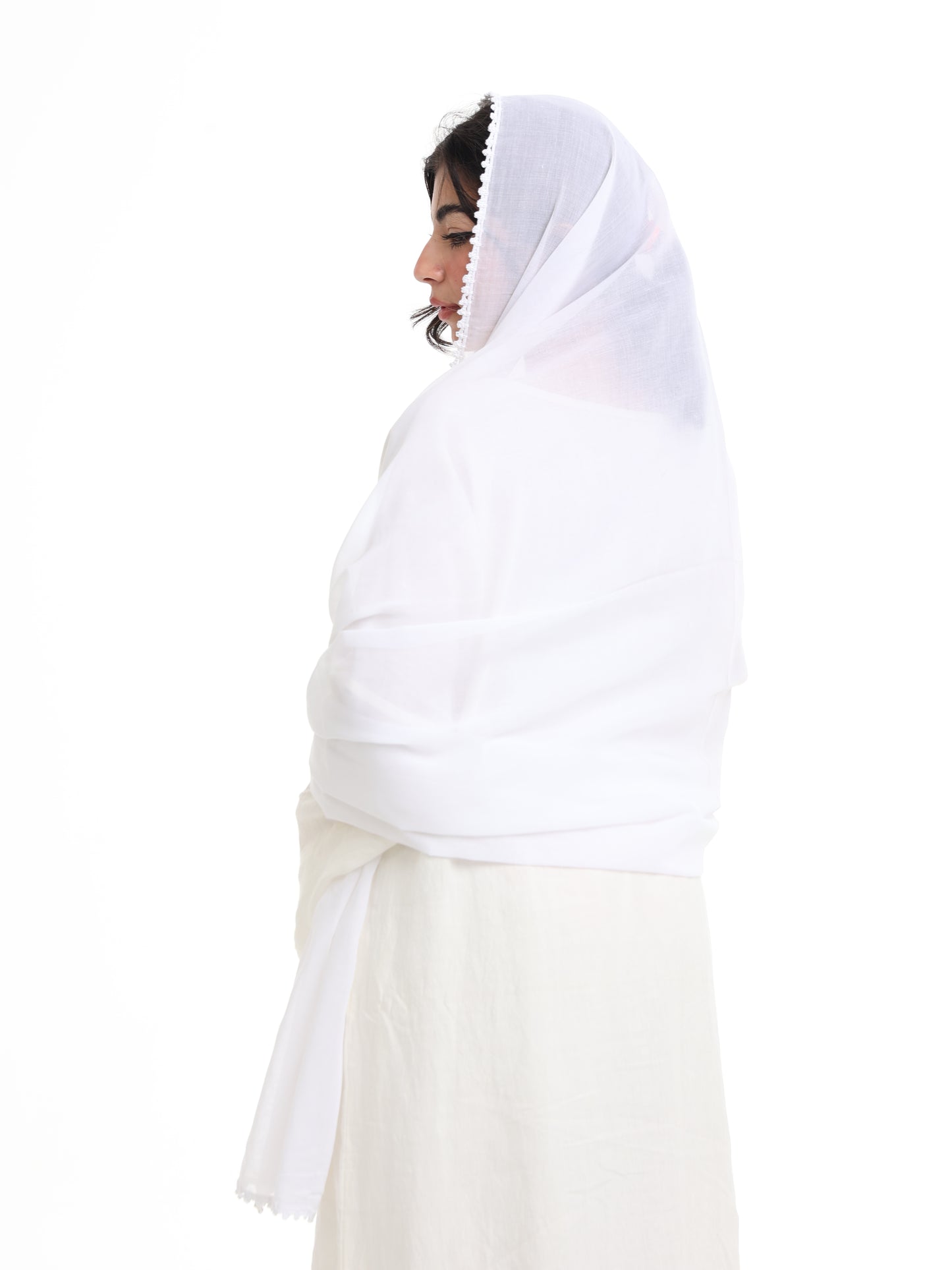 KS2-10  شيلة كروشيه يدوي بيضاء - شيلة من شيله Shailah.ae