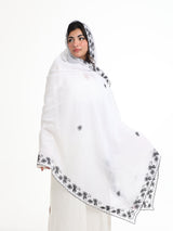 BD2-03  شيله مطرزة بيضاء عريضة - شيلة من شيله Shailah.ae