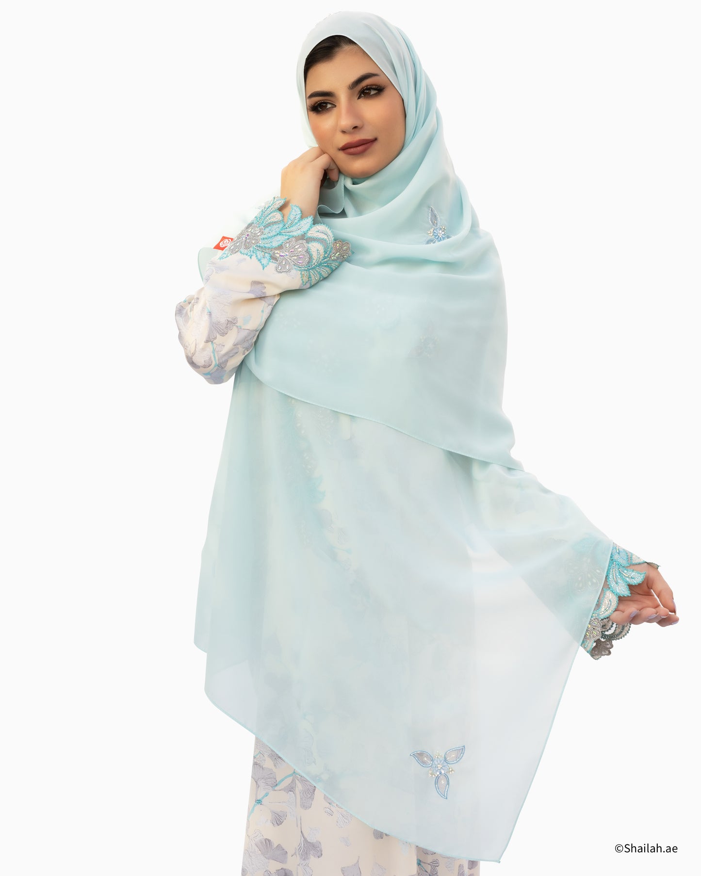 ML-02 شيلة نجمة سهيل منثرات زرقاء - شيلة من شيله Shailah.ae